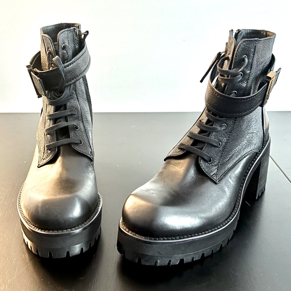 McQ Alexander McQueen Liesa Razor Lace Up Boot